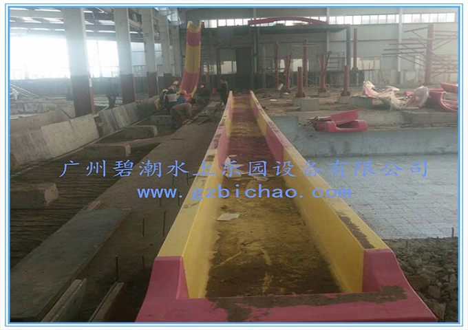 水上樂(lè)園設(shè)備廠家